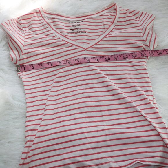 Clear Rock White & Pink Striped V-Neck T-Shirt – Size Medium 🌸✨ - Picture 4 of 5
